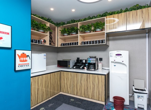 SPACE+(巨洋大廈)