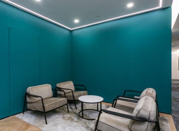 艾克商務(wù)中心(泰康保險(xiǎn)大廈)