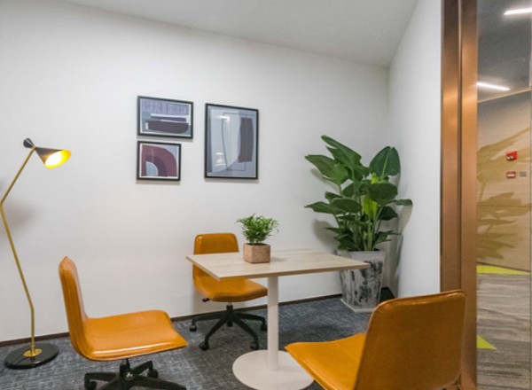 Officezip(中建大廈)