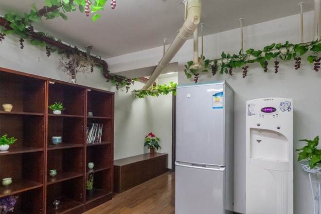 第一際企業(yè)孵化園(四季全景臺)