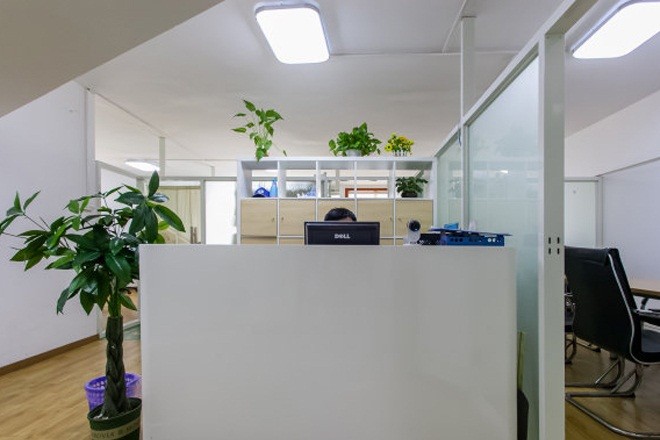 策房投資(藍村大廈)