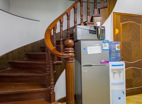 策房投資(藍村大廈)