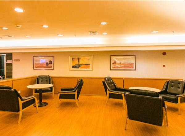 派立特(國際信貿(mào)大廈)