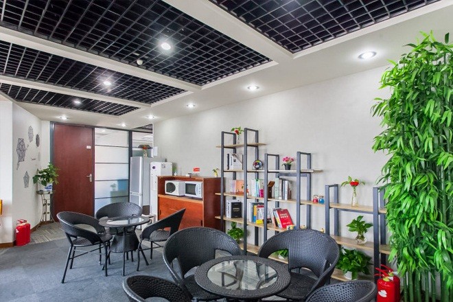 第一際企業(yè)孵化園(科技京城)