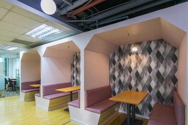 麗空間(峻嶺廣場)