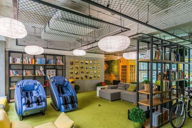 Dobe Space(德必外灘WE)