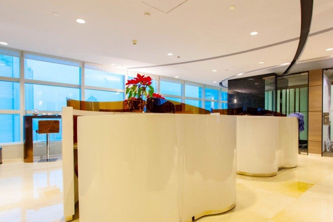 雷格斯商務(wù)中心(恒隆廣場(chǎng))