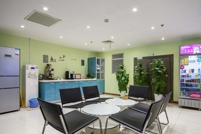 熙照服務(wù)式辦公室(凱迪克大廈)