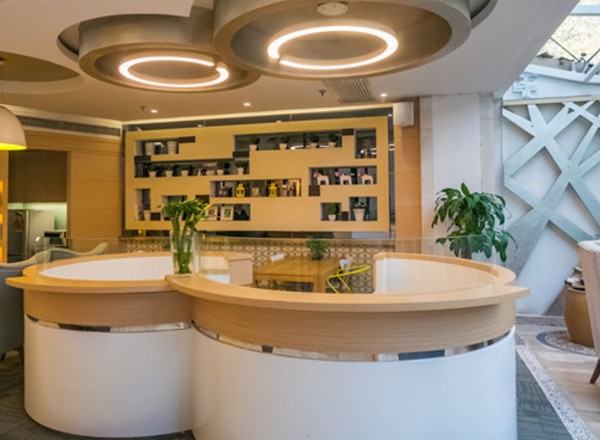 阿波羅商務中心(阿波羅大廈)