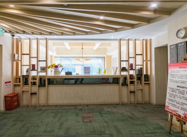 阿波羅商務中心(阿波羅大廈)