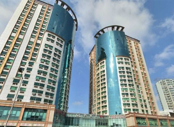 浦發(fā)廣場(chǎng)