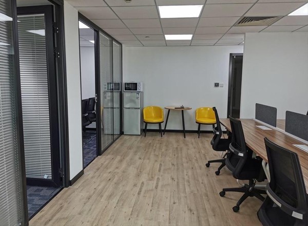 浦發(fā)廣場(chǎng)