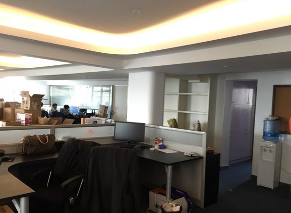 中環(huán)現(xiàn)代大廈