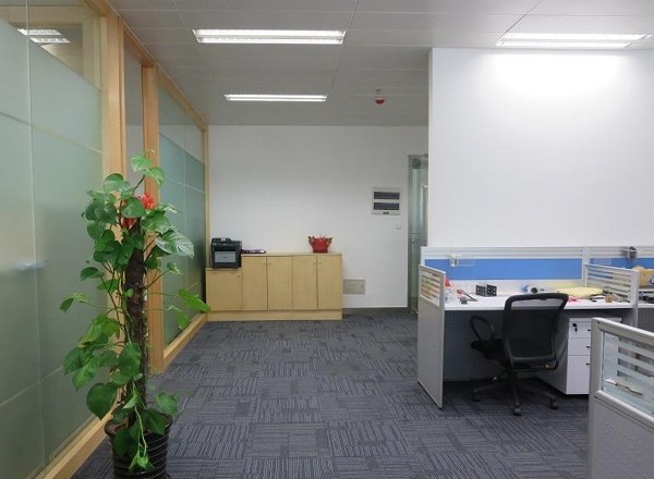 贏華國(guó)際廣場(chǎng)