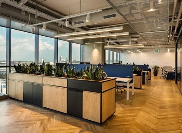 靜安創(chuàng)意176空間（On Air III 昂云商業(yè)空間 ）