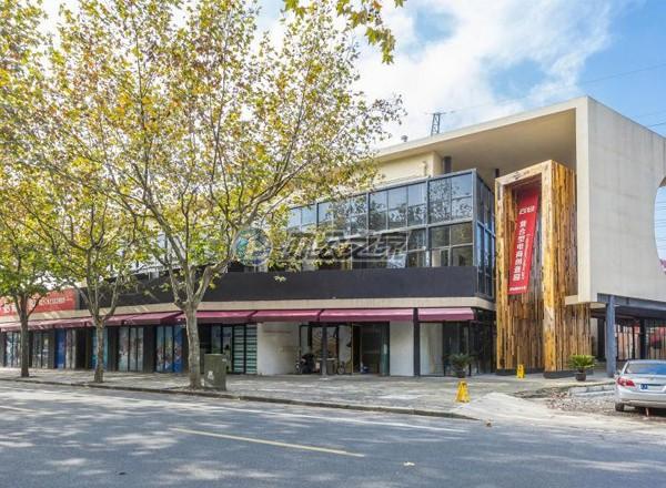 云倉(cāng)創(chuàng)意園