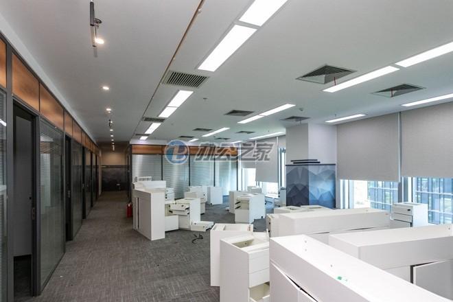 寶華國(guó)際廣場(chǎng)