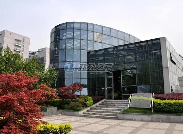 市北半島國(guó)際中心