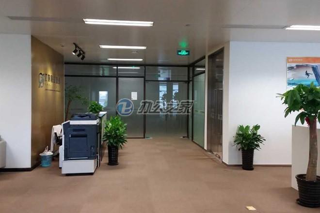 綠地中央廣場(chǎng)