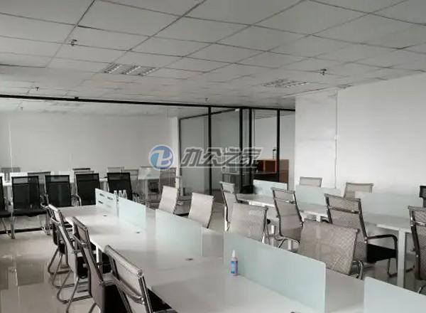 長(zhǎng)寧新世紀(jì)廣場(chǎng)