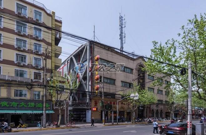 映巷創(chuàng)意工場727