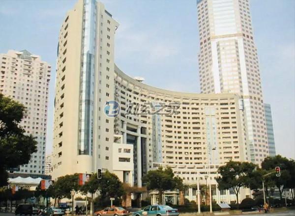 長(zhǎng)寧新世紀(jì)廣場(chǎng)