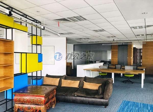 遠(yuǎn)東國(guó)際廣場(chǎng)