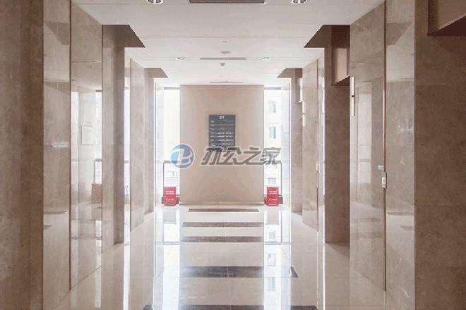 綠地北外灘中心