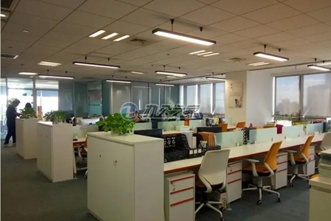 同濟(jì)聯(lián)合廣場(chǎng)