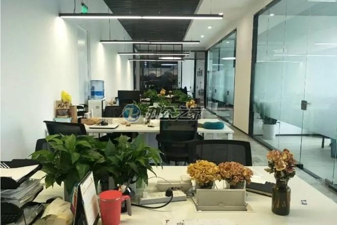 同濟(jì)聯(lián)合廣場(chǎng)