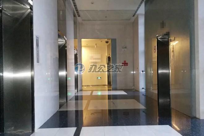 新紀(jì)元國際廣場(chǎng)