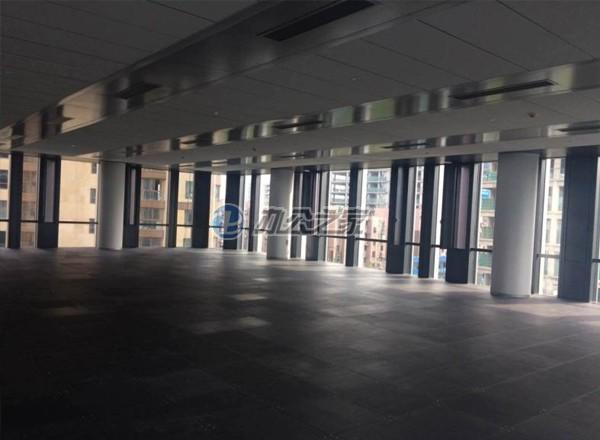 保利綠地廣場(chǎng)