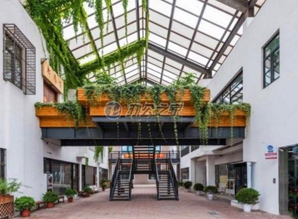 復(fù)地·四季廣場(chǎng)