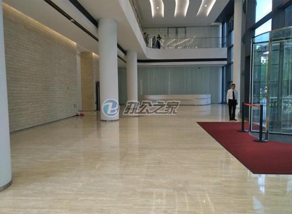 保利綠地廣場(chǎng)