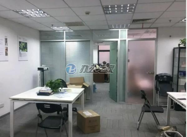 金匯四季廣場(chǎng)