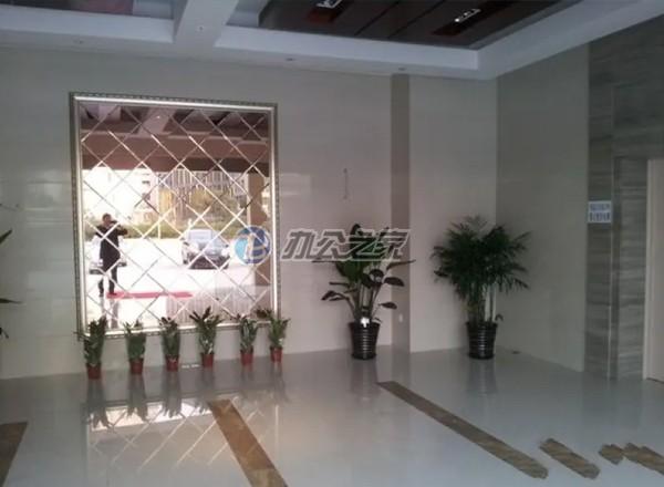 ?？怂惯B鎖商務(wù)大廈