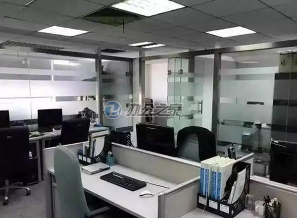 福克斯商務(wù)大廈