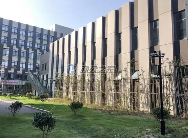 北虹橋體育中心