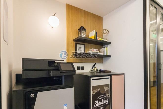 WeWork(世紀(jì)大都會)