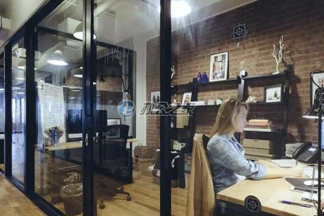 WeWork(富匯大廈)