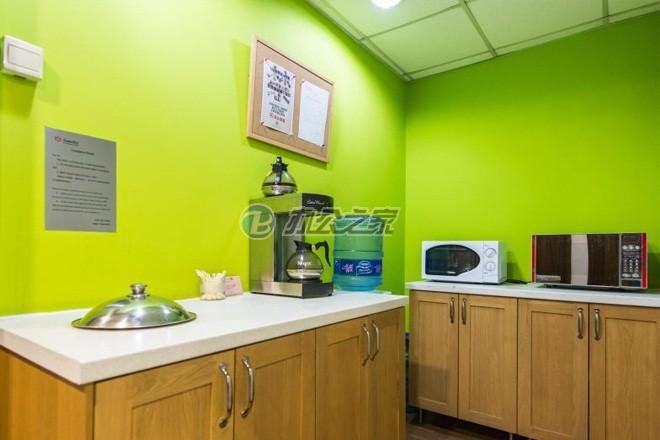 UNISPACE 聯(lián)和空間商務中心(斯米克大廈)