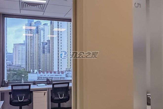 雷格斯(龍之夢(mèng)雅仕大廈)