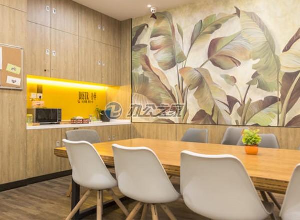 Distrii辦伴（耀江國際）