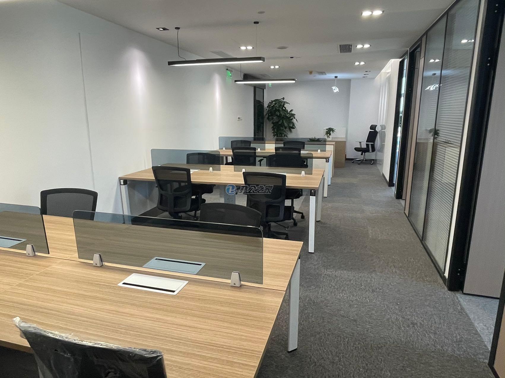 新上海國際大廈