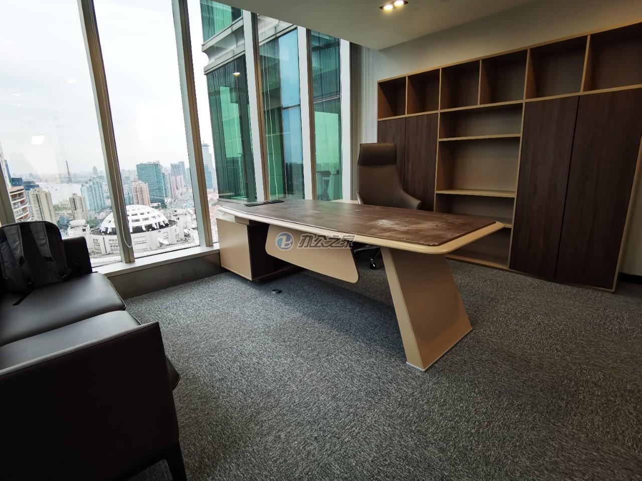 新上海國際大廈