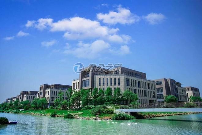 聯(lián)合寫(xiě)字樓出租怎么節(jié)省空間？