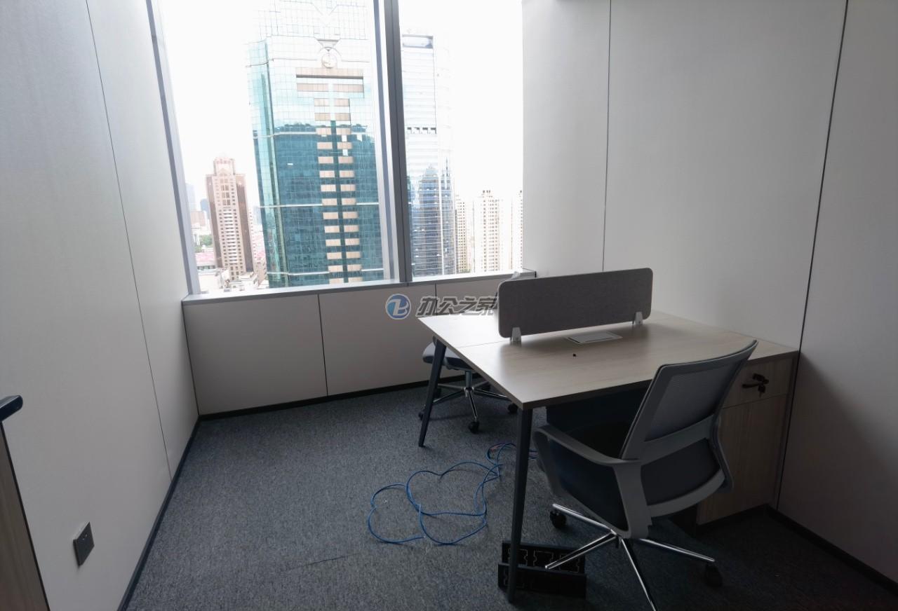 東方金融廣場(chǎng)