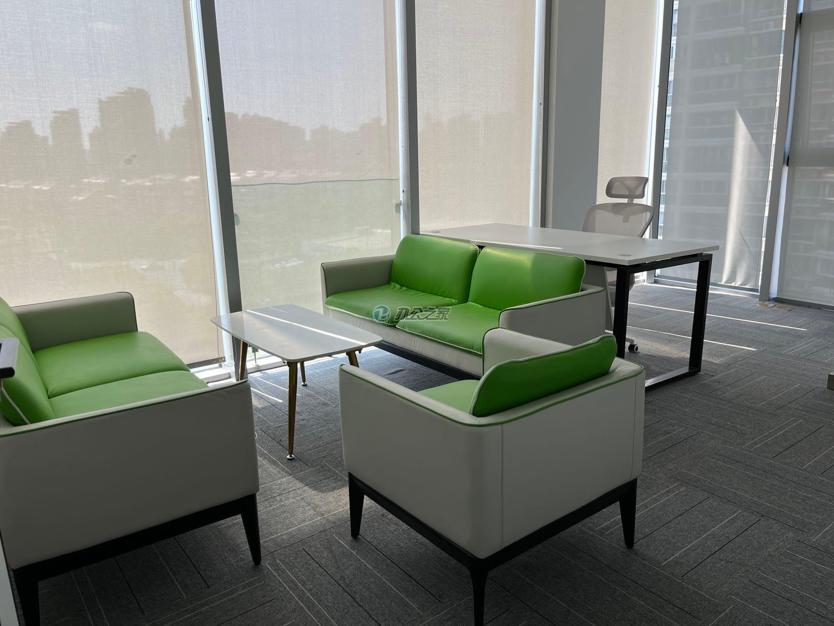 富薈商業(yè)廣場(chǎng)