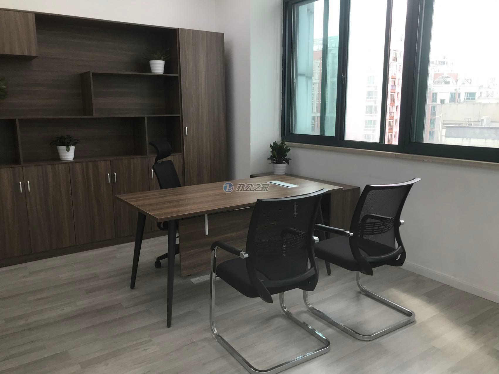 龍陽(yáng)商務(wù)樓