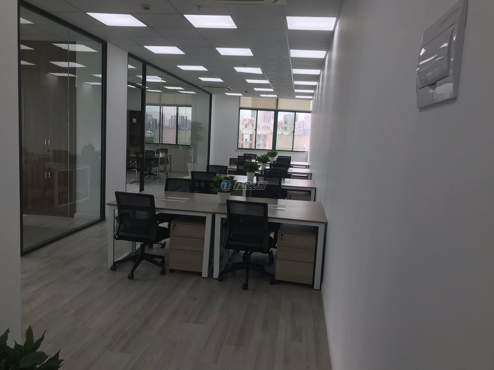 龍陽(yáng)商務(wù)樓